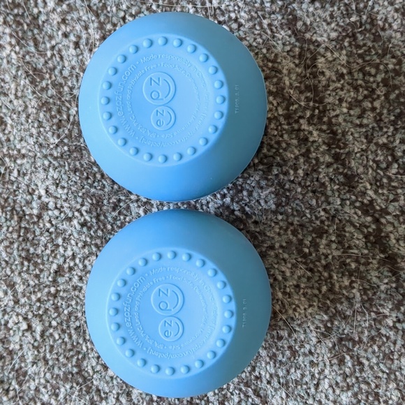 Ez Pz "Tiny Cup" Silicone Baby Training Cups - Picture 2 of 2